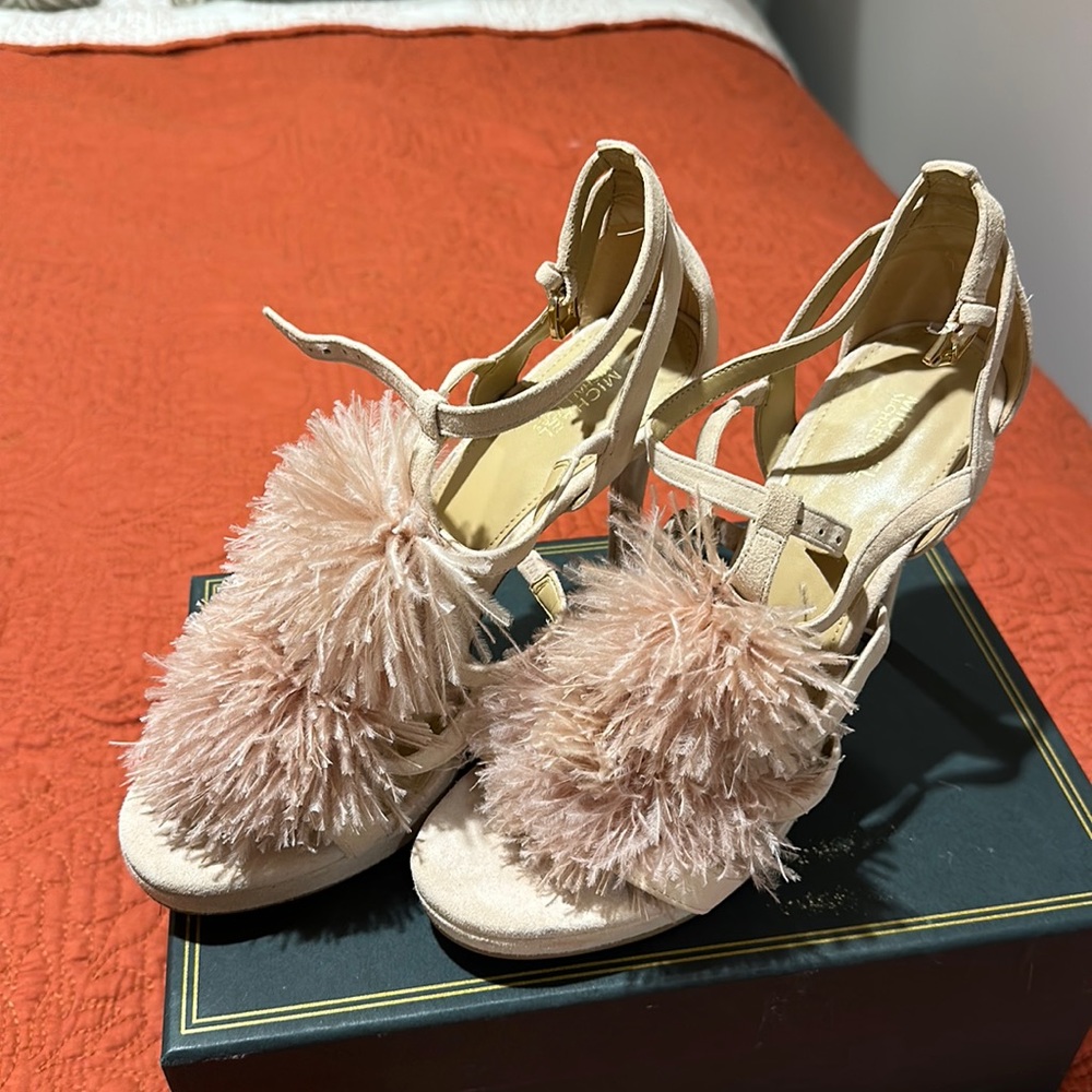 Soft pink fun shoes